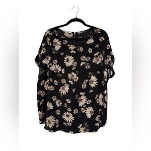 Maurices Daisy Floral Blouse – Size 0X